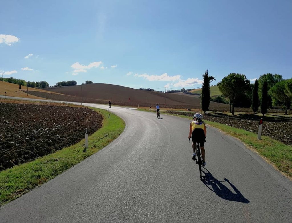 itinerari in bicicletta tra marche e umbria
